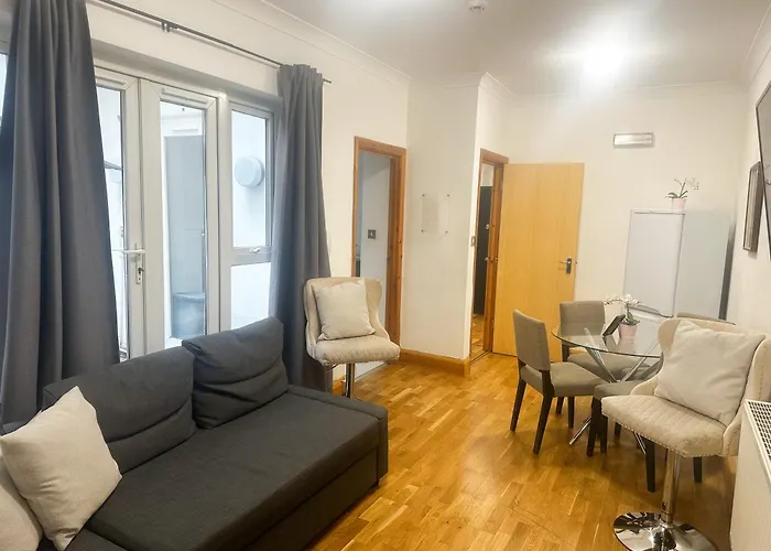Grays Apartment